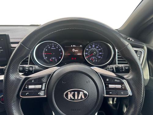 Kia CEED Photo autoimg-f4a4d8e2bcb214982a87b8174e8c779410f28c2f.jpg