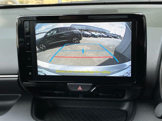 Toyota Yaris Photo 48