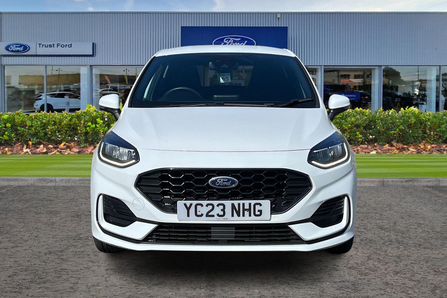 Ford FIESTA Photo 5