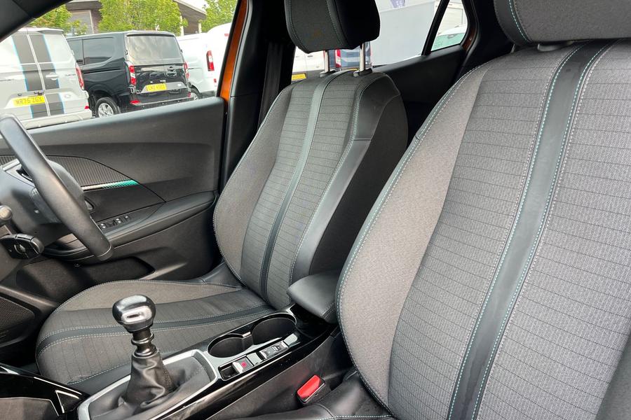 Peugeot 2008 Photo autoimg-f4b8e7f56e23dcbd362513d8612ef0de2b70dc63.jpg