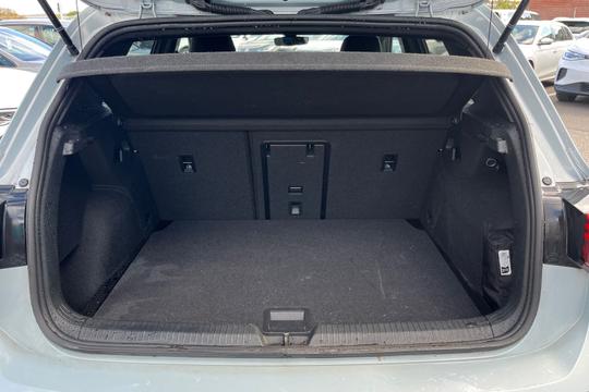 Volkswagen Golf Photo autoimg-f4b9b02e597cc54d23cb8cc2d60ef2711b3b0489.jpg