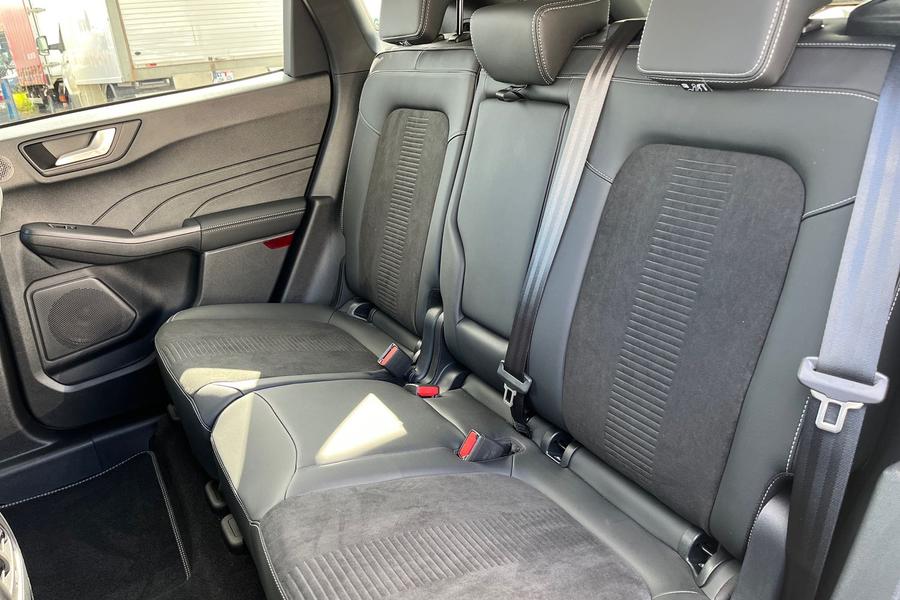 Ford KUGA Photo autoimg-f4be8d2a084b6ed3ad2536c24d61ee6f1e1da458.jpg