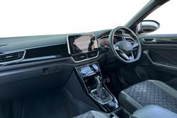 VOLKSWAGEN T-Roc Photo 2