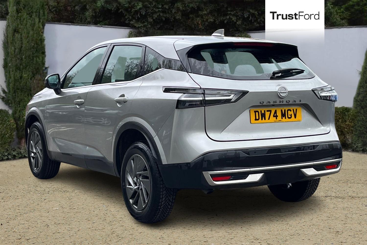 Nissan Qashqai Photo 1
