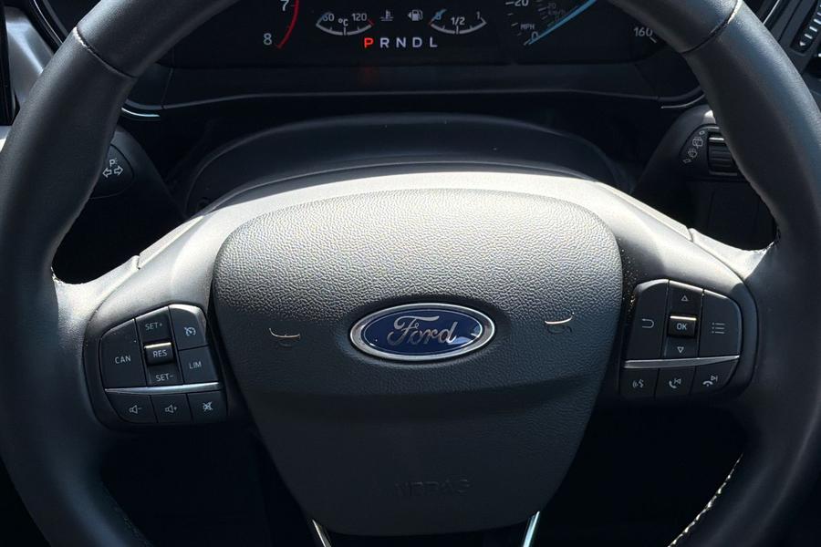 Ford FOCUS Photo autoimg-f4cbbf458a0c6c532b184914e15e6c8abee07992.jpg