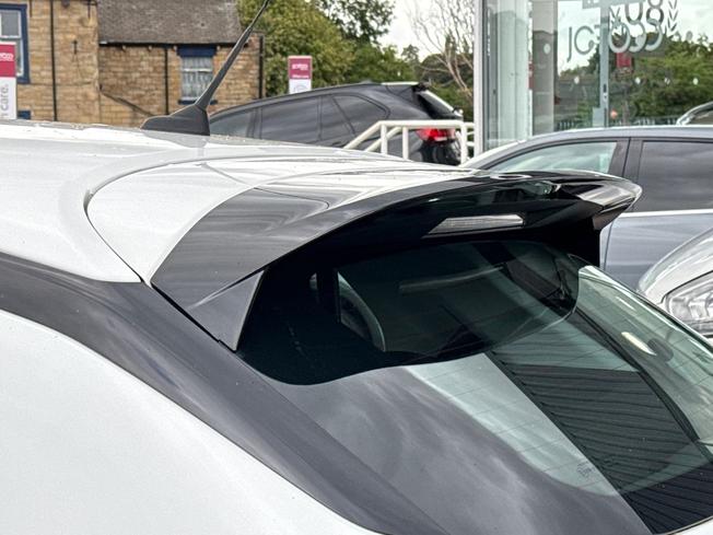 VAUXHALL Corsa Photo 34