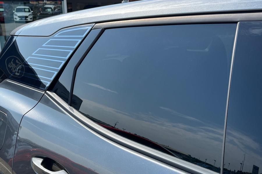 Ford EXPLORER Photo autoimg-f4cf3b9e78495ceebc95ed0320b319197b4b8cfe.jpg