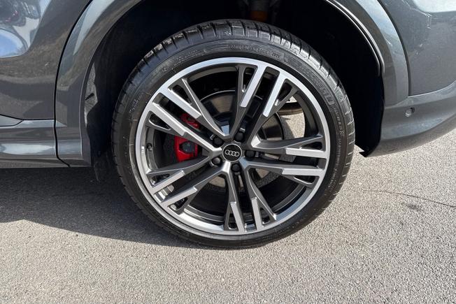 AUDI Q5 Photo 5