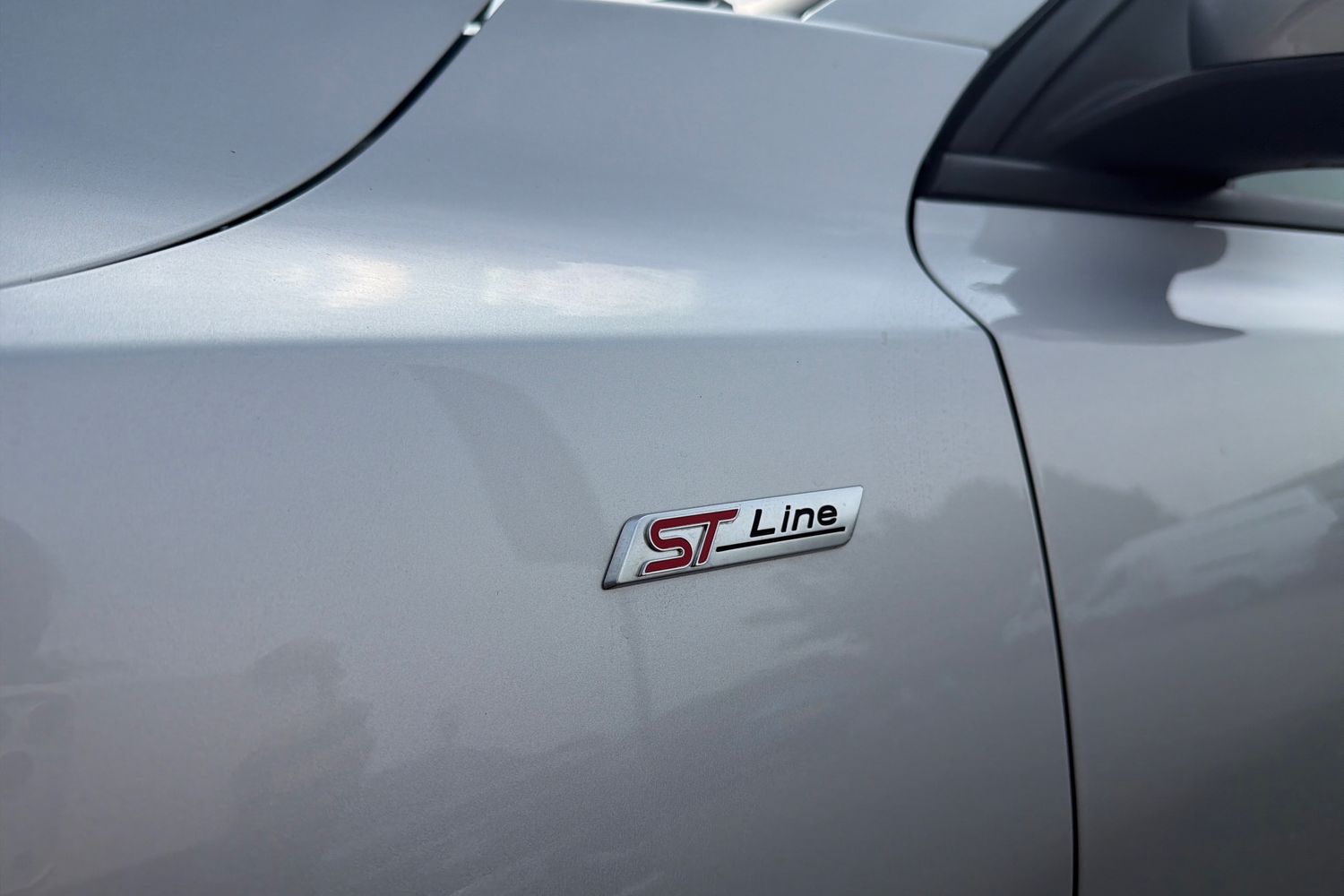 Ford FOCUS Photo 32