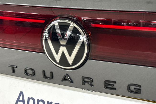 VOLKSWAGEN Touareg Photo 34