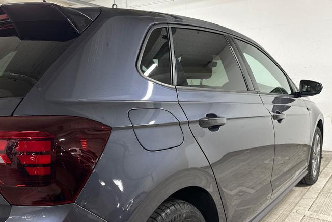 VOLKSWAGEN Polo Photo 28
