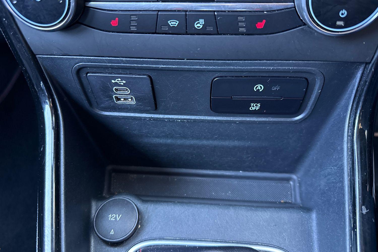 Ford ECOSPORT Photo 35
