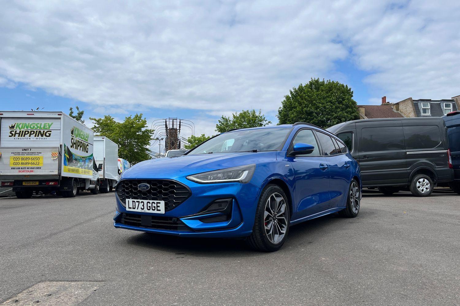 Ford FOCUS Photo 30