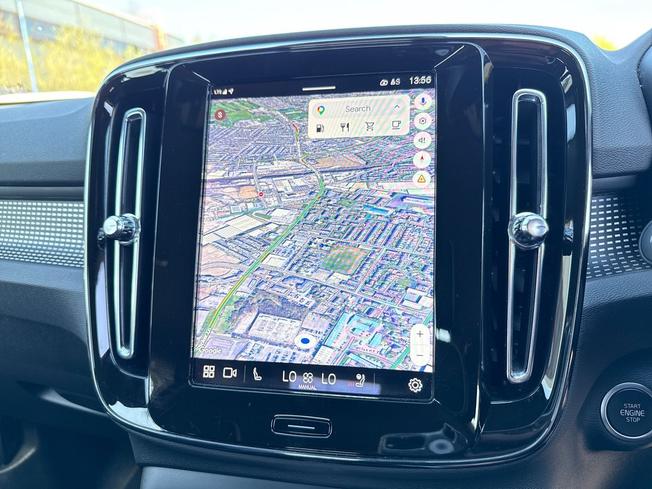 VOLVO Xc40 Photo 39