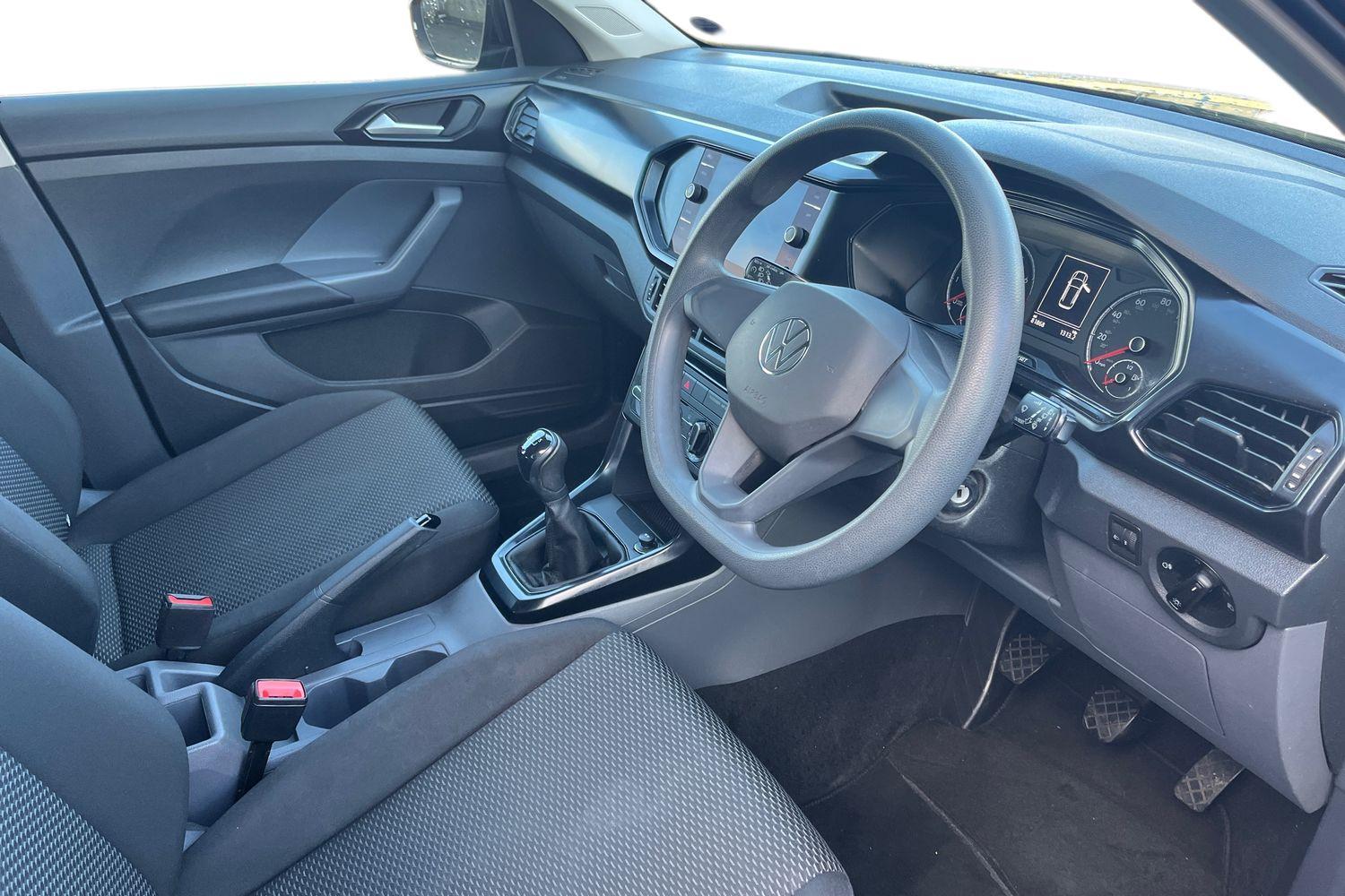 Volkswagen T-CROSS Photo 8