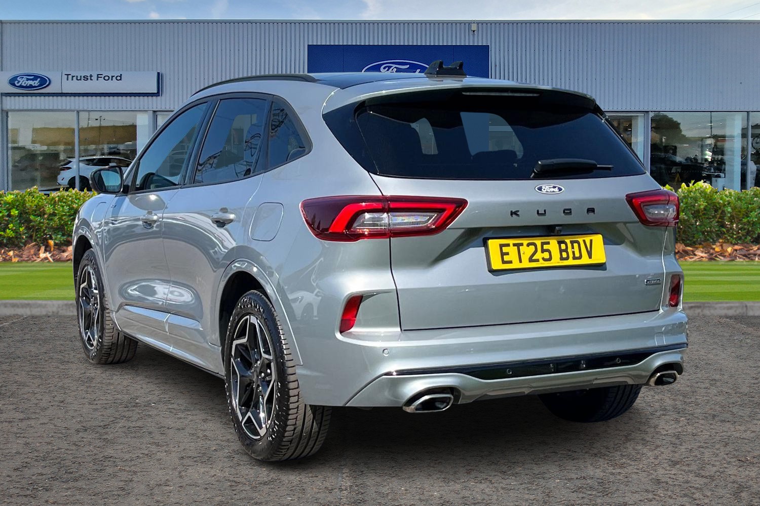 Ford Kuga Photo 1