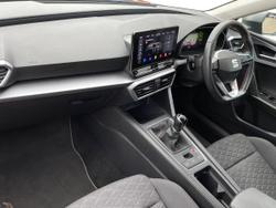 SEAT Leon Photo 2