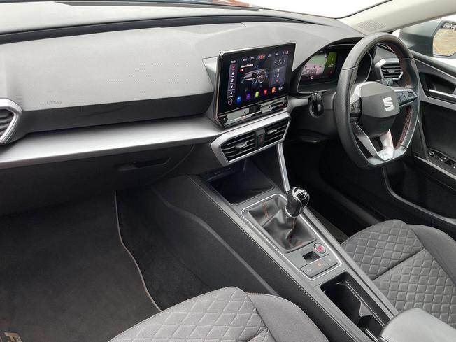 SEAT Leon Photo 2