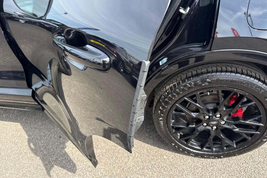 Ford Kuga Photo autoimg-f4dc28549ade22c1b51f8a8fe827d4bf27a5bc64.jpg