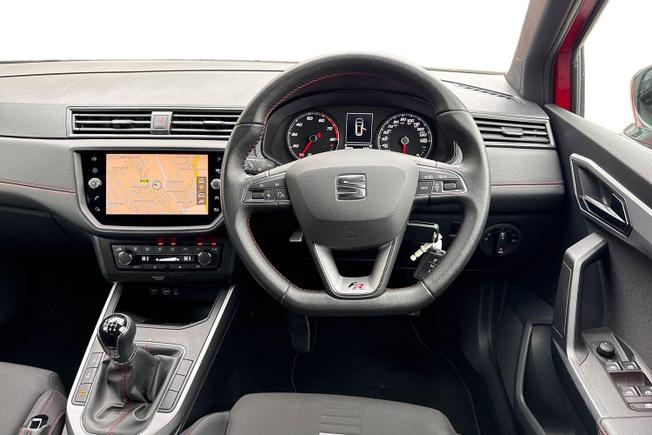 SEAT Arona Photo 11