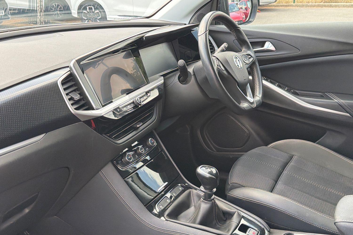 Vauxhall GRANDLAND Photo 17