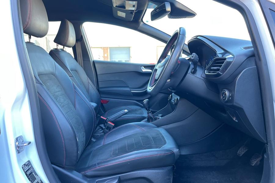 Ford Fiesta Photo autoimg-f4e8a2187ffb7edcd60bb03b6ba9674ef3a05d08.jpg