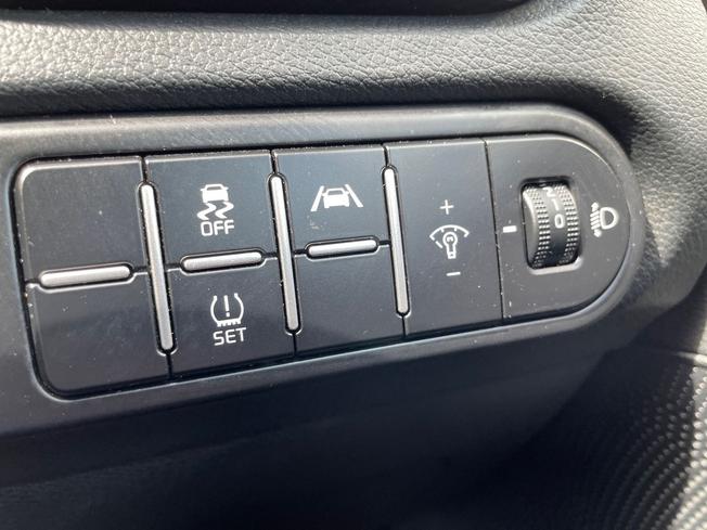 KIA Xceed Photo 26