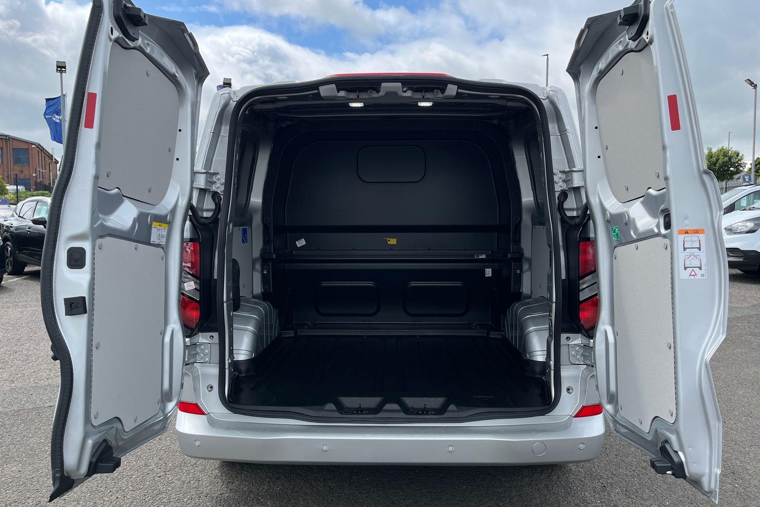 Ford TRANSIT CUSTOM Photo 5