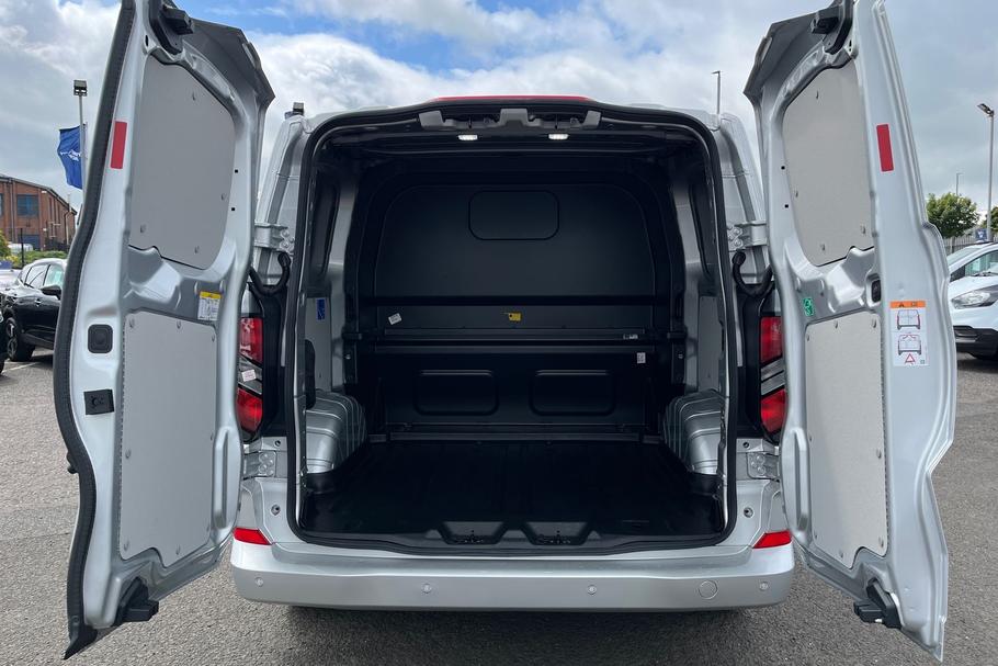 Used Ford TRANSIT CUSTOM KMZ9896 6