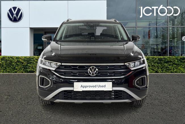 VOLKSWAGEN T-Roc Photo 8