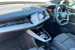 AUDI Q4 E-Tron Photo 2