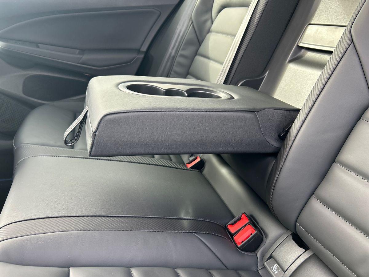 Volkswagen Golf Photo autoimg-f4f2123796eb4396dbb08d60d265385f32728bac.jpg