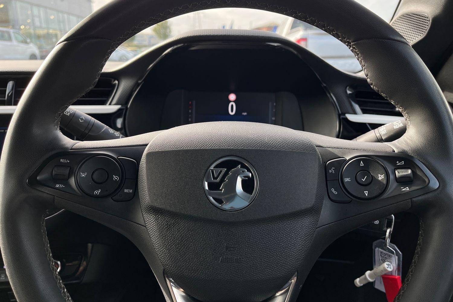 Vauxhall CORSA Photo 11