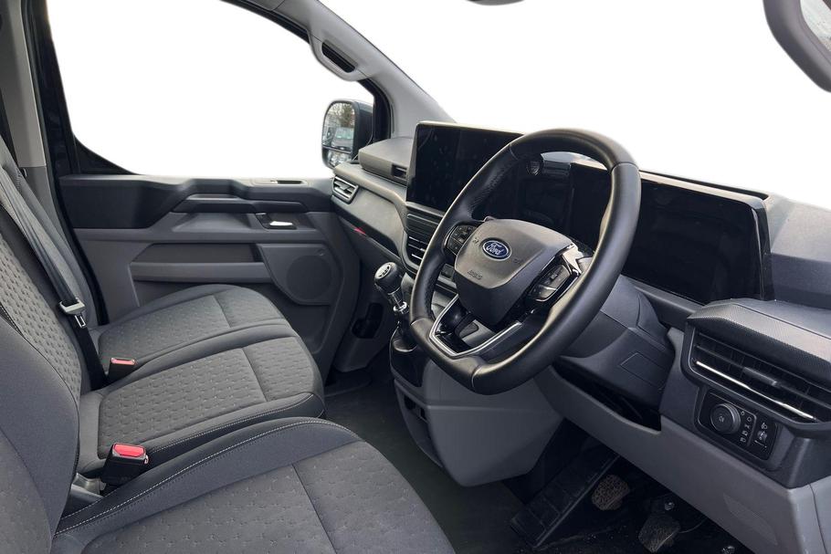 Used Ford TRANSIT CUSTOM WO25UJD 13