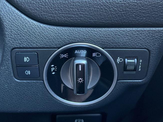 MERCEDES-BENZ GLA Photo 37