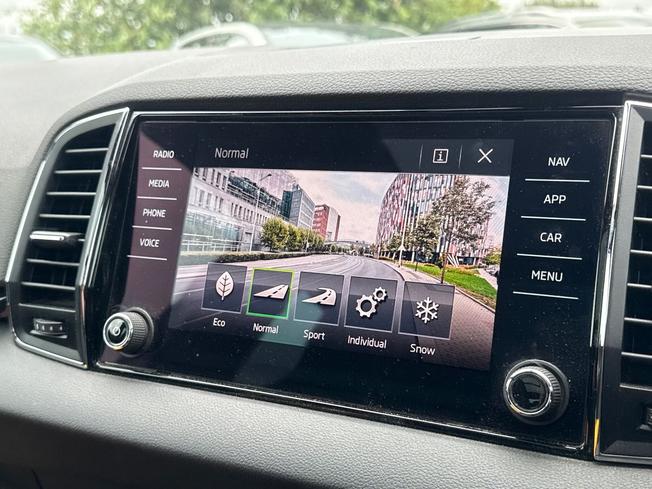 ŠKODA Karoq Photo 40