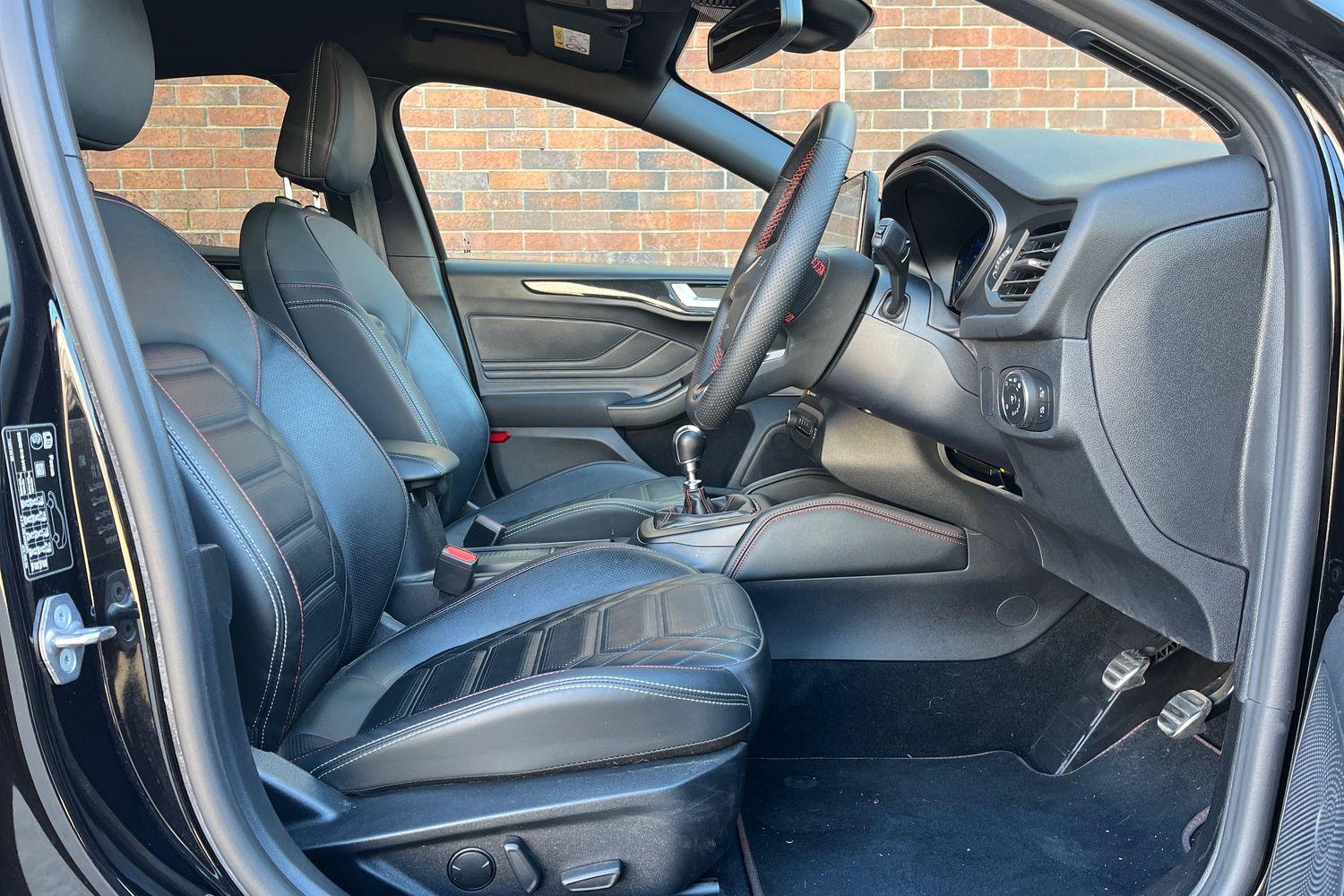 Ford Focus Photo 28