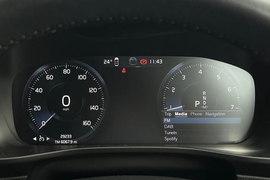 Volvo XC40 Photo autoimg-f50eb077124f698ce54835db33590e36eddd2749.jpg