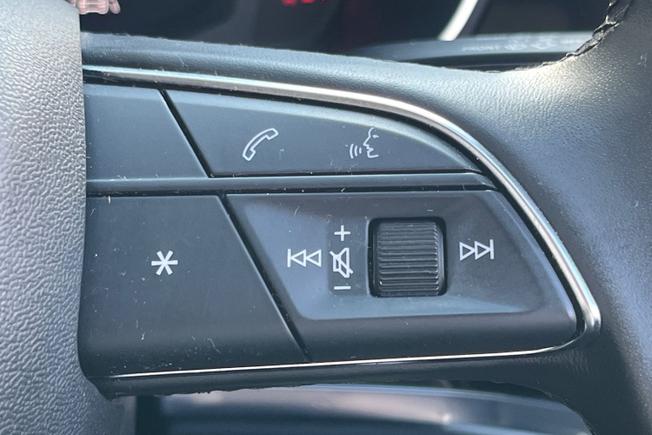 AUDI Q3 Photo 17
