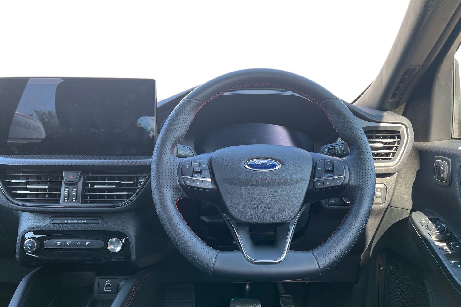 Ford KUGA Photo 10