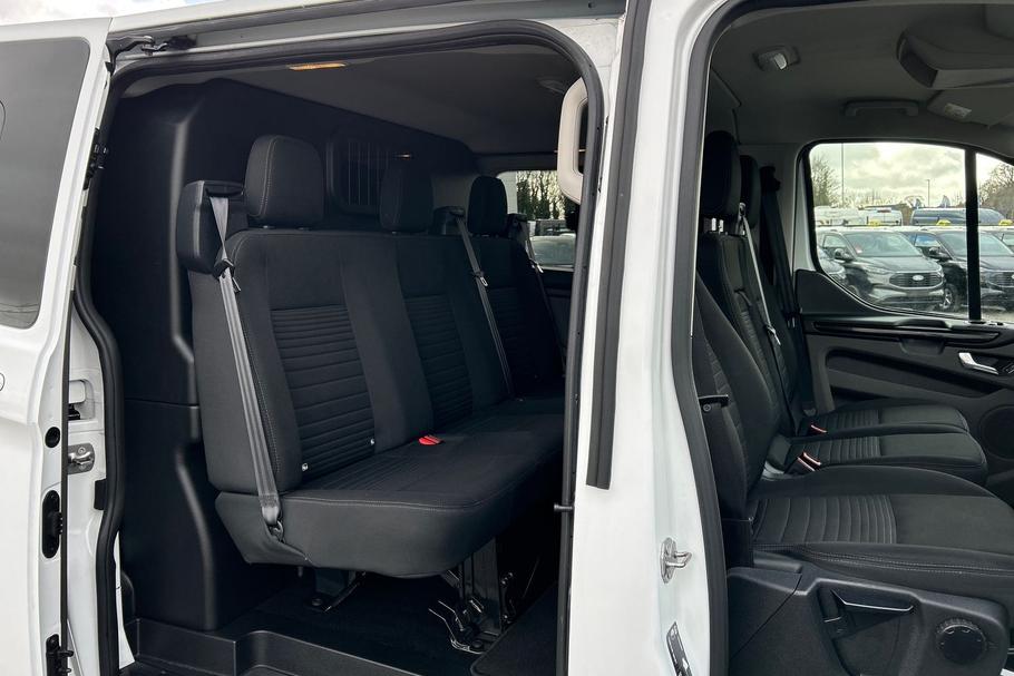 Used FORD TRANSIT CUSTOM HT71NXH 33
