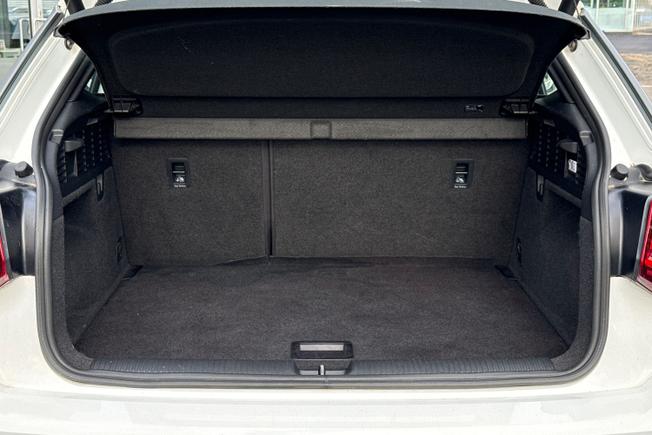 AUDI Q2 Photo 12