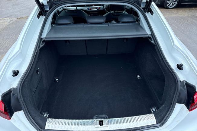AUDI A5 Photo 12
