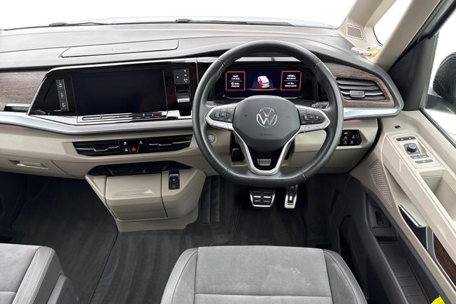 VOLKSWAGEN Multivan Photo 11