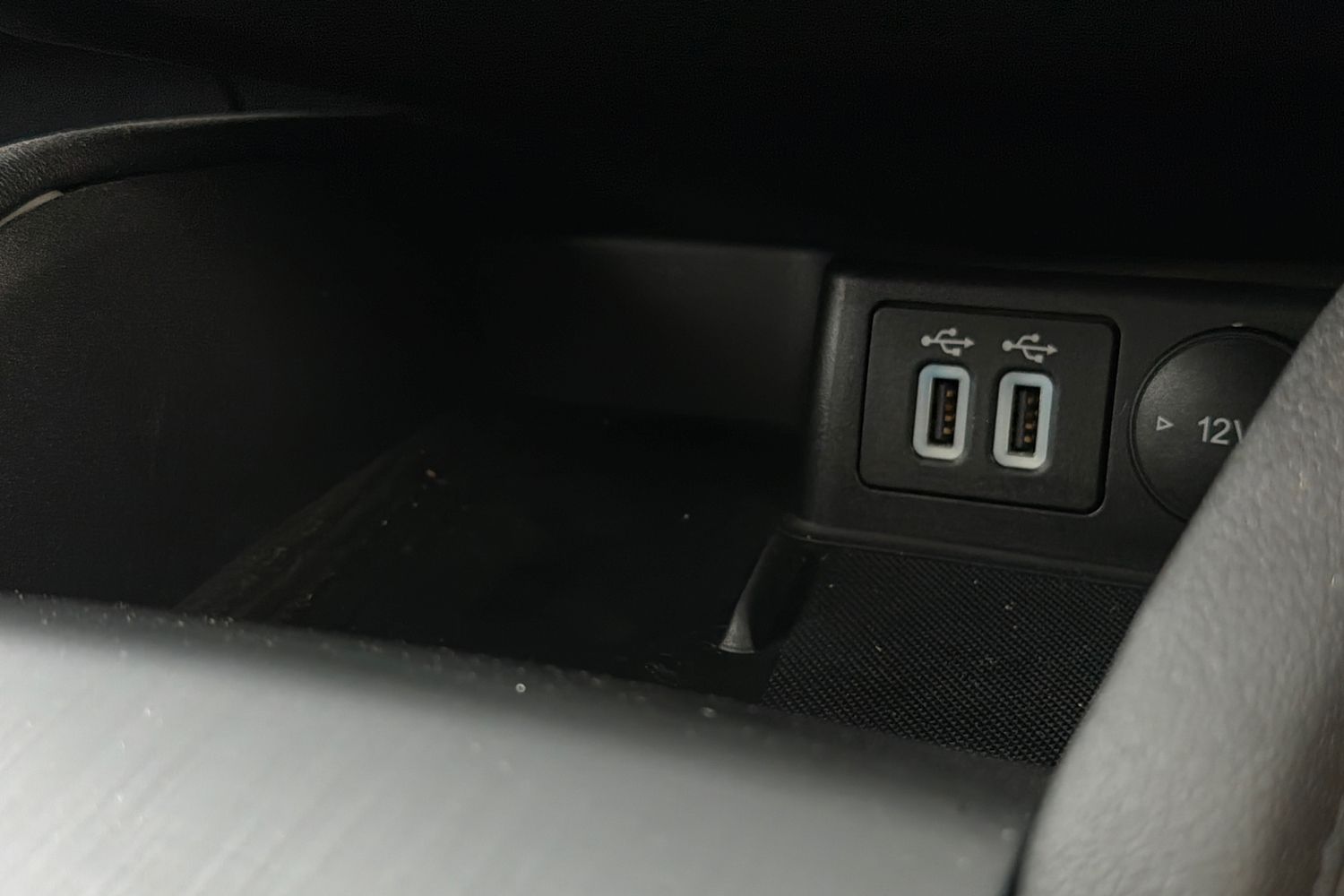 Ford KUGA Photo 30