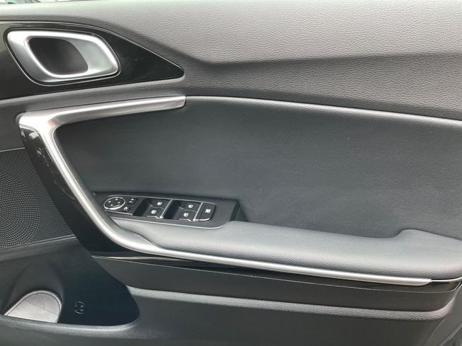 KIA Xceed Photo 29
