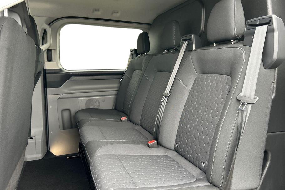 Used FORD TRANSIT CUSTOM MT75FFE 12