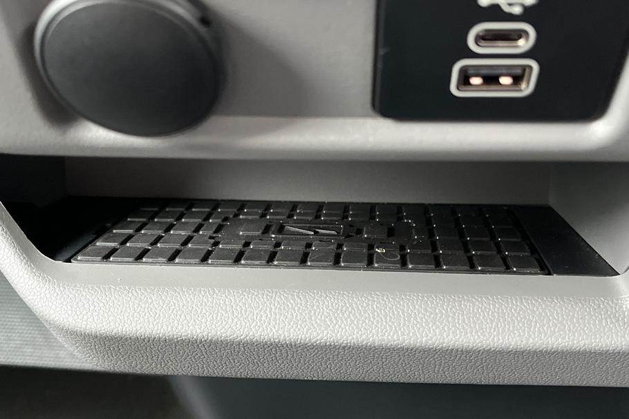 Used Ford E-TRANSIT CUSTOM 32