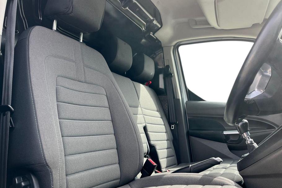 Used FORD TRANSIT CONNECT WU69ZDR 11