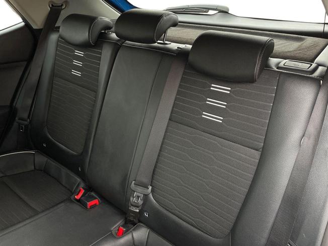 KIA Stonic Photo 9